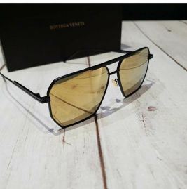 Picture of Bottega Veneta Sunglasses _SKUfw51874413fw